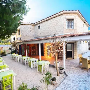 Kekik Alaçatı Mayko 2*, Çeşme Türkiye